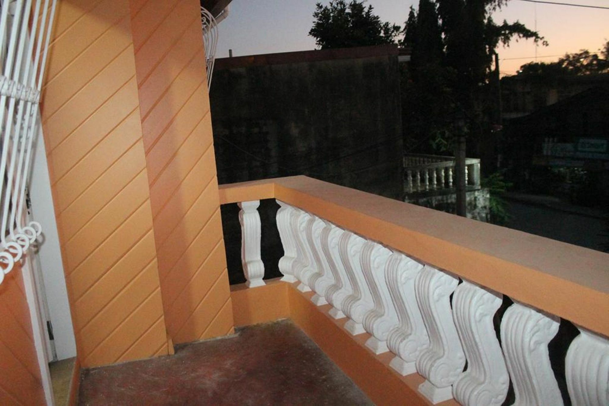 Francesca'S Inn Tagbilaran Exteriér fotografie